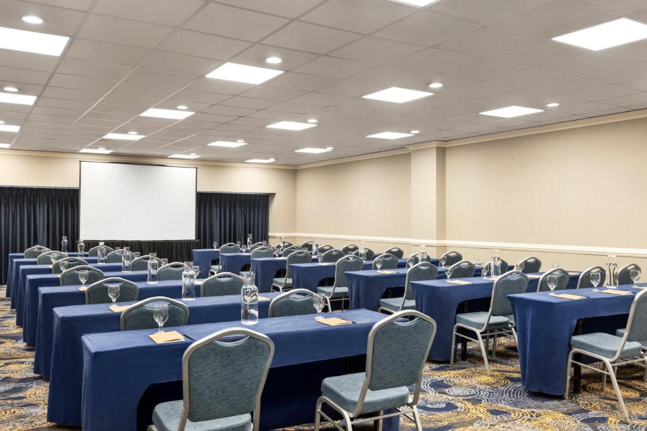 מלון Crowne Plaza Cleveland At Playhouse Square By Ihg מראה חיצוני תמונה